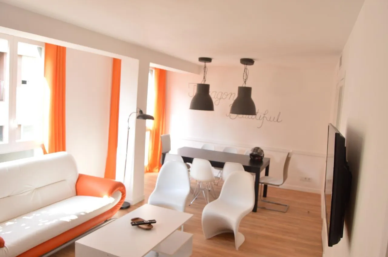 Ad Hostel Rooms Tarragona