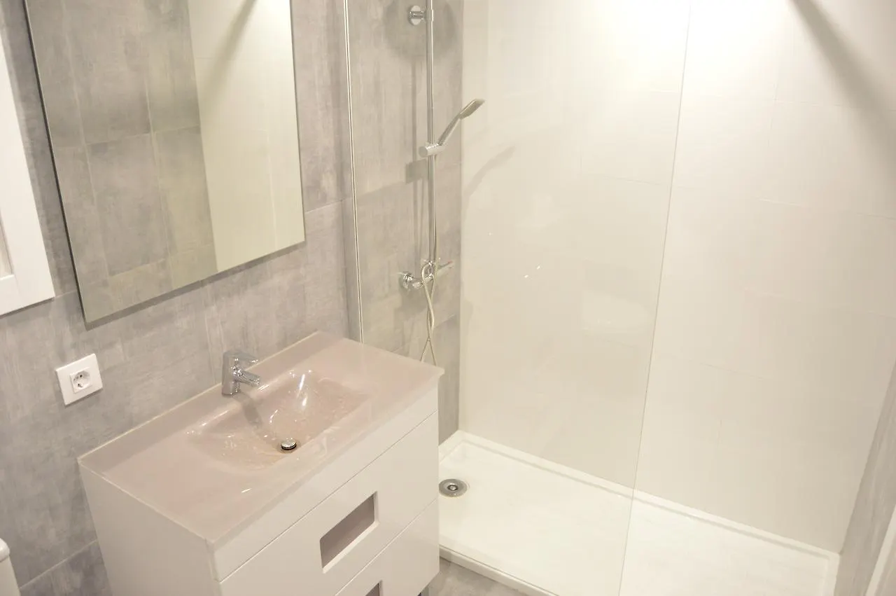 Ad Hostel Rooms Tarragona Spain
